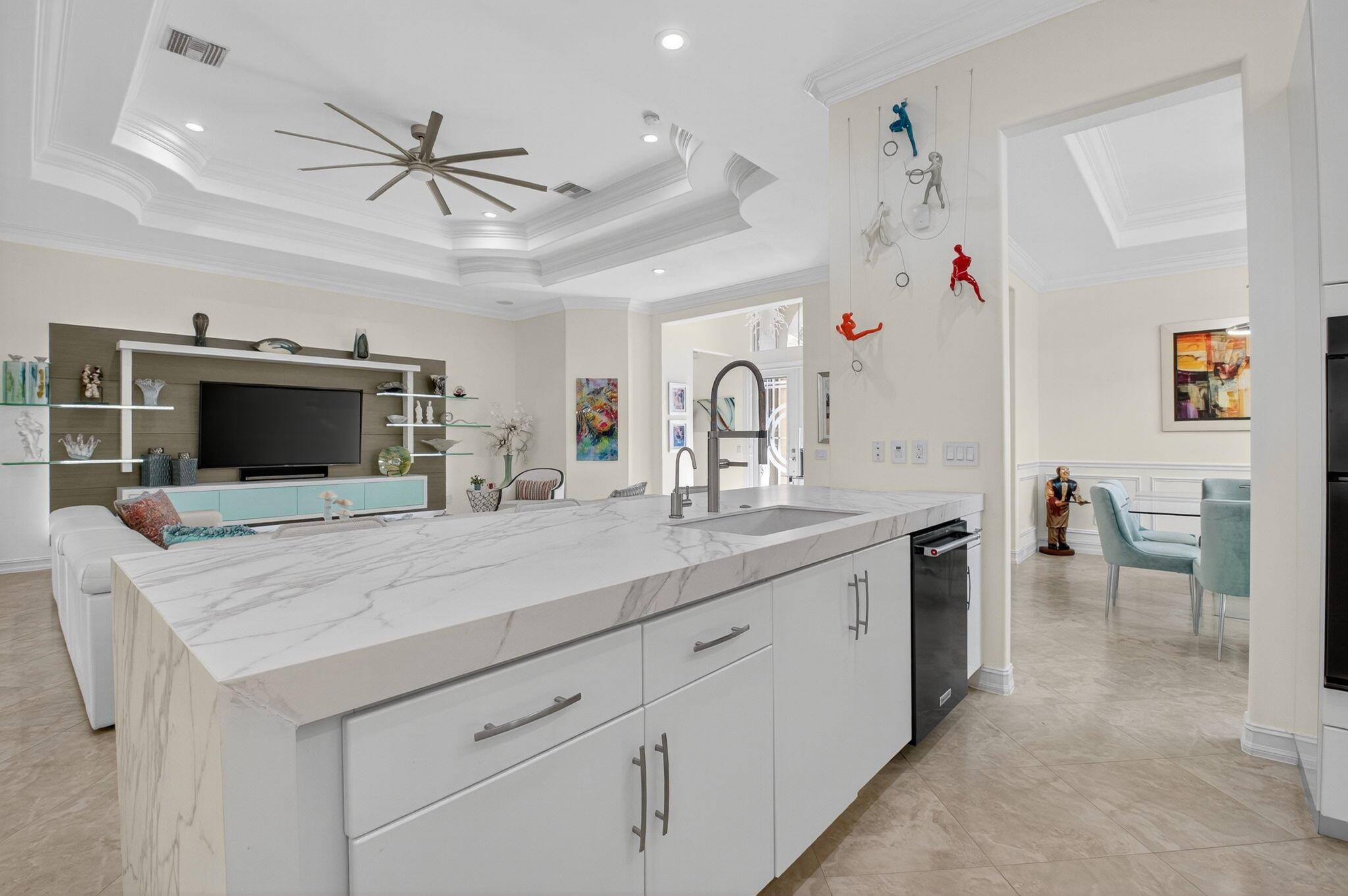 VALENCIA RESERVE - Residential