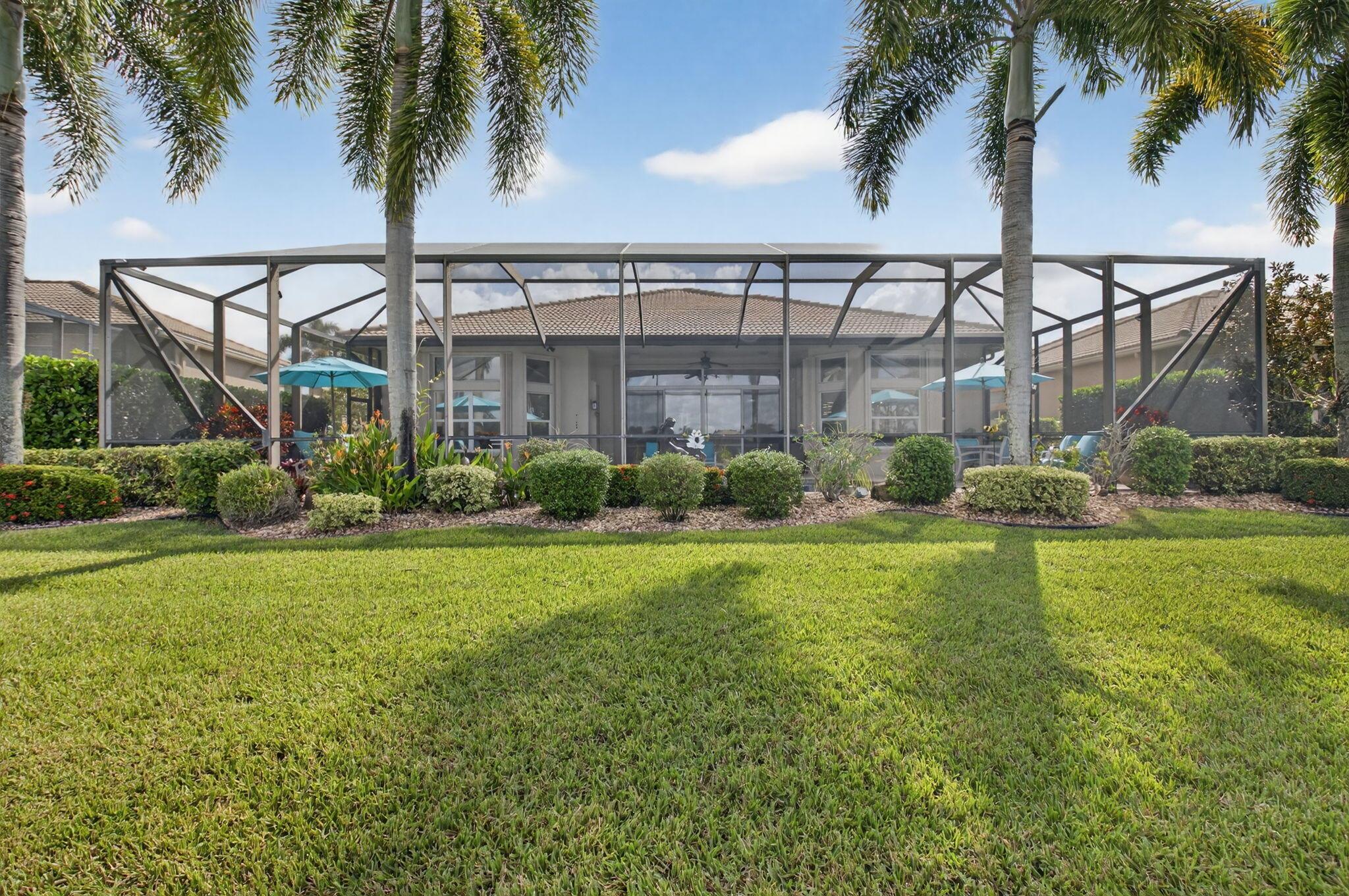 VALENCIA RESERVE - Residential