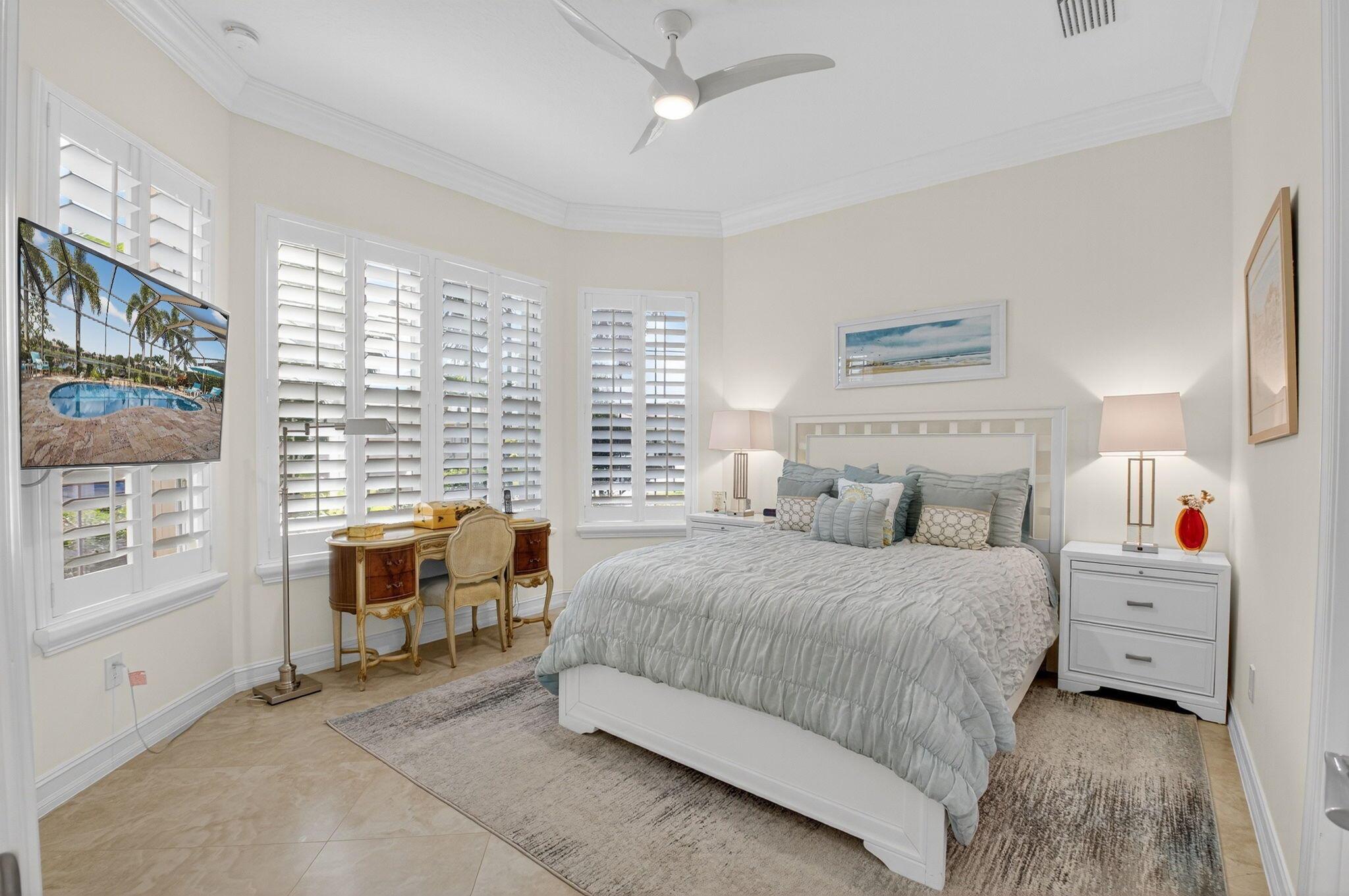 VALENCIA RESERVE - Residential
