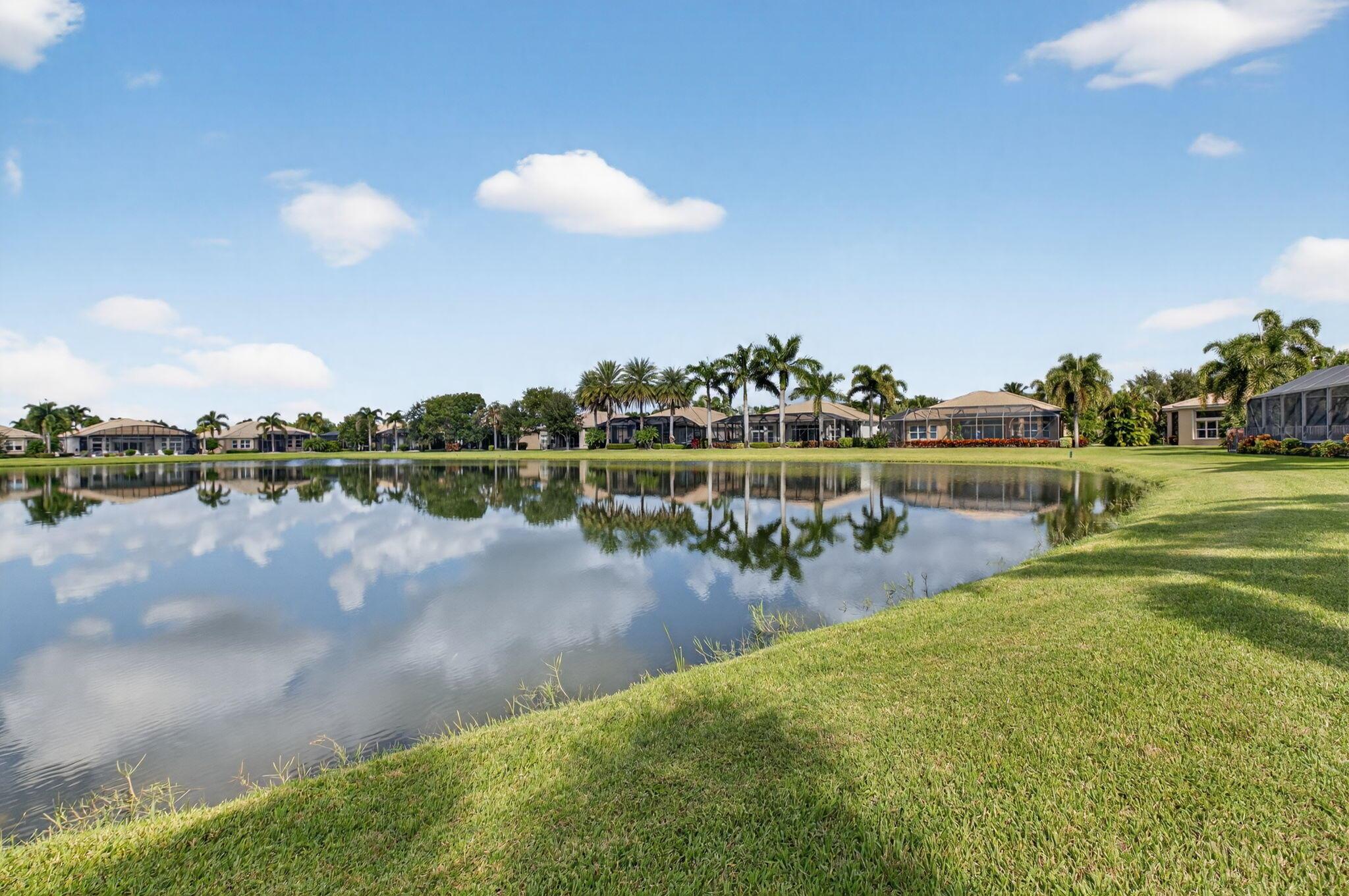 VALENCIA RESERVE - Residential