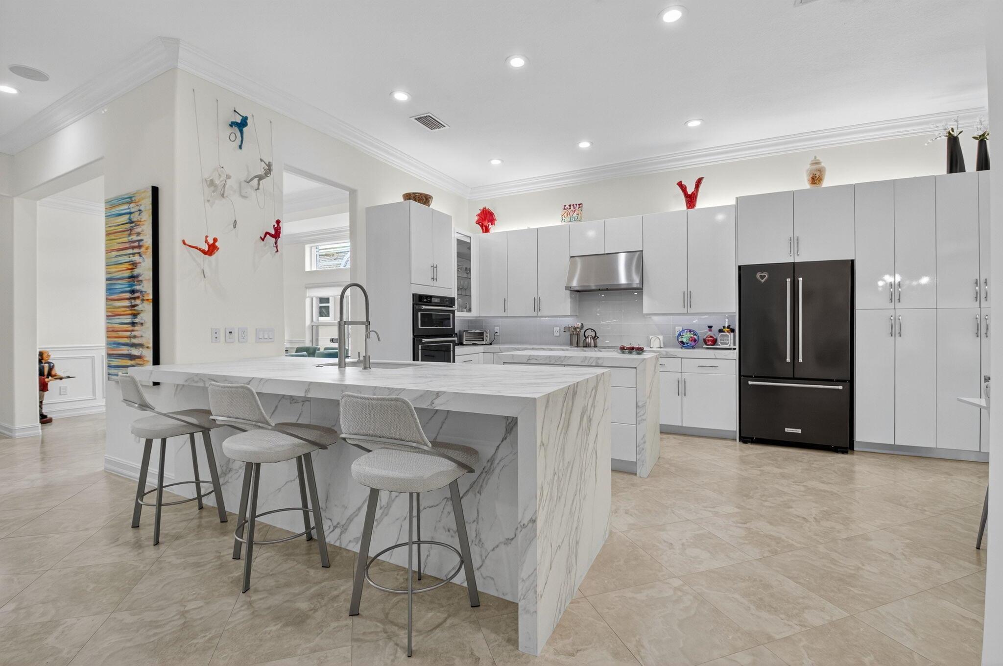 VALENCIA RESERVE - Residential