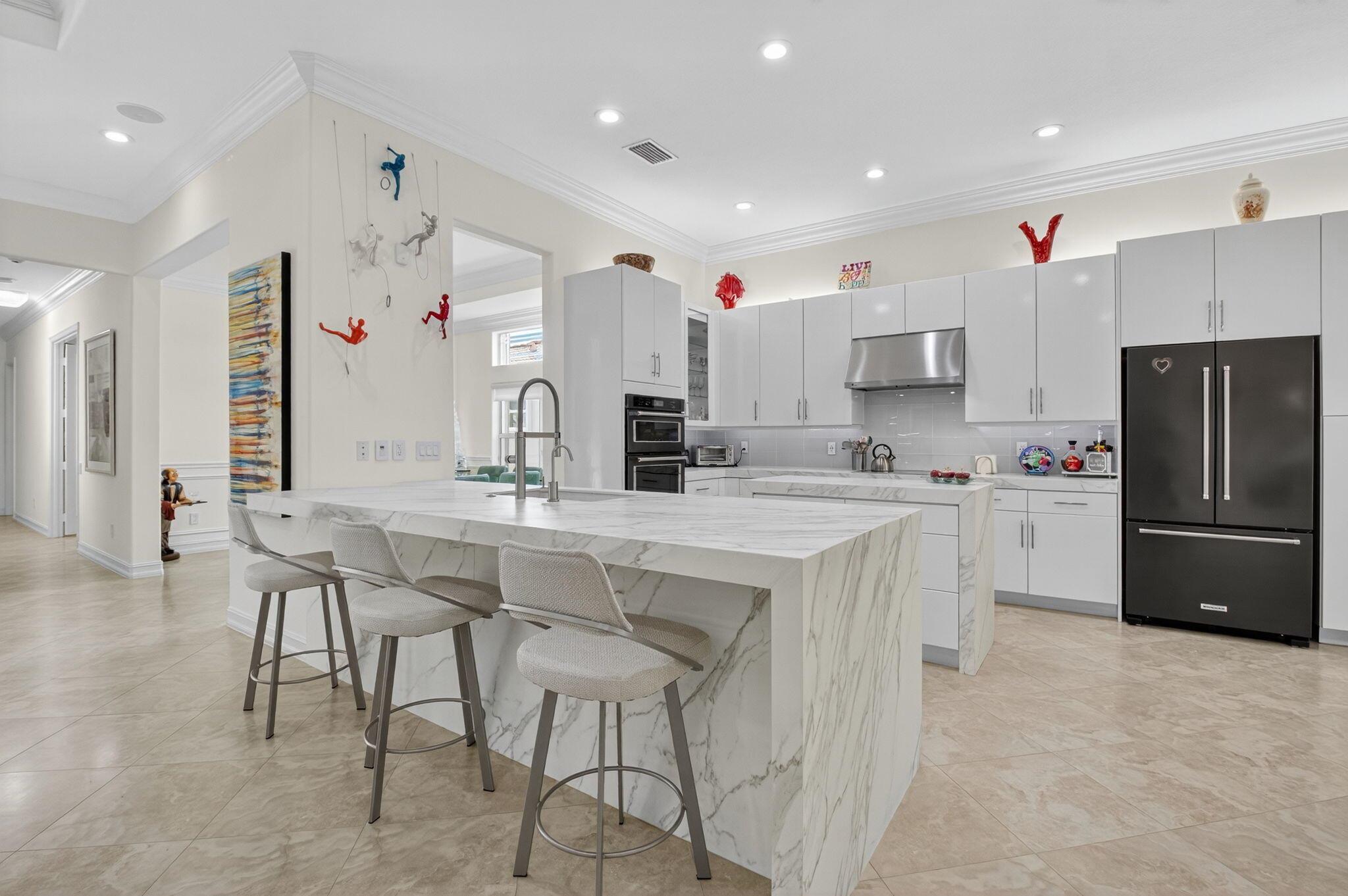 VALENCIA RESERVE - Residential
