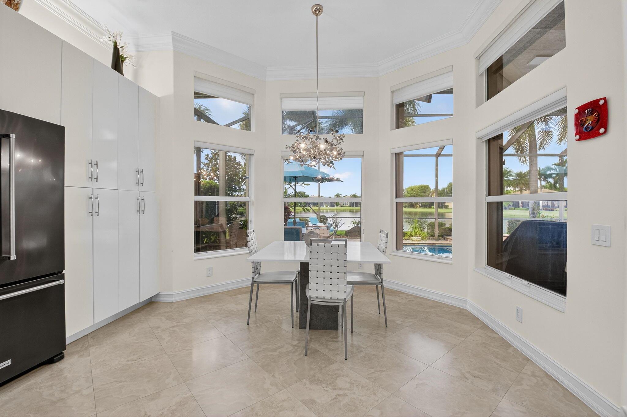 VALENCIA RESERVE - Residential