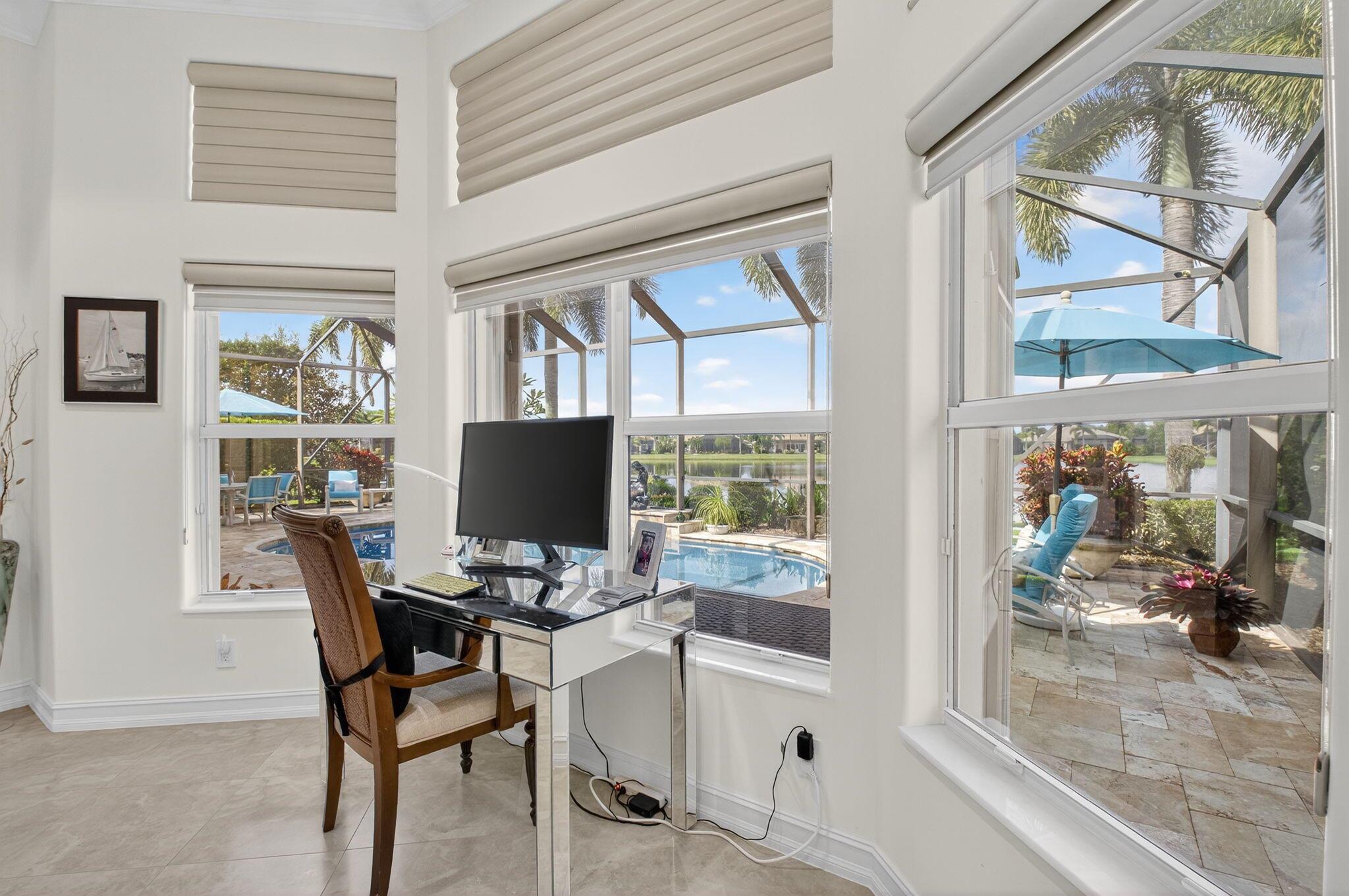 VALENCIA RESERVE - Residential