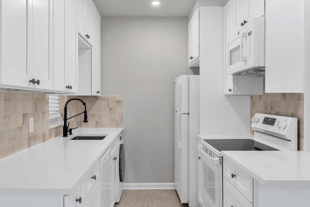 LAKE WORTH TOWN OF - Residential Lease