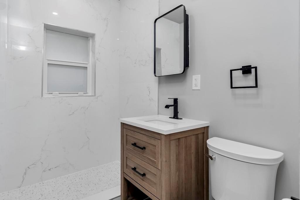 LAKE WORTH TOWN OF - Residential Lease