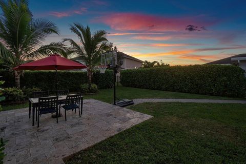 A home in Loxahatchee