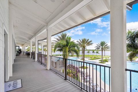 A home in Loxahatchee