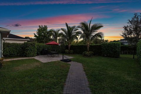 A home in Loxahatchee