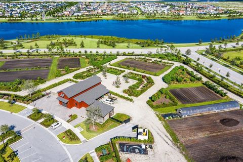 A home in Loxahatchee