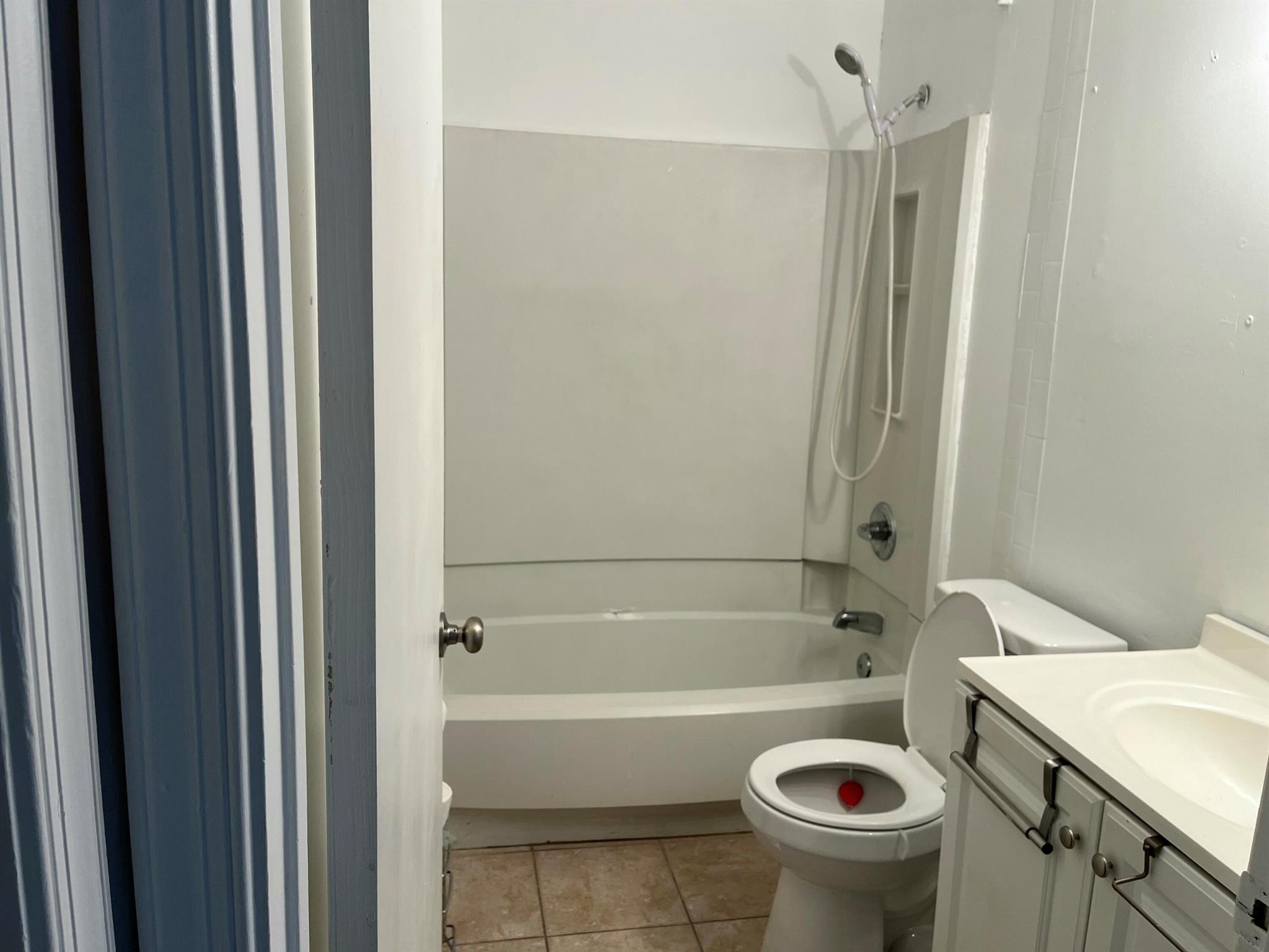 COUNTERPOINT ESTATES 8 - Residential