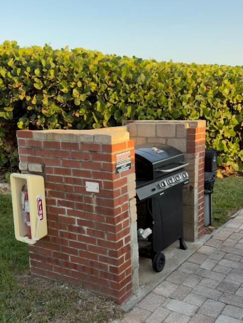 SEA WINDS CONDOMINIUM - Residential