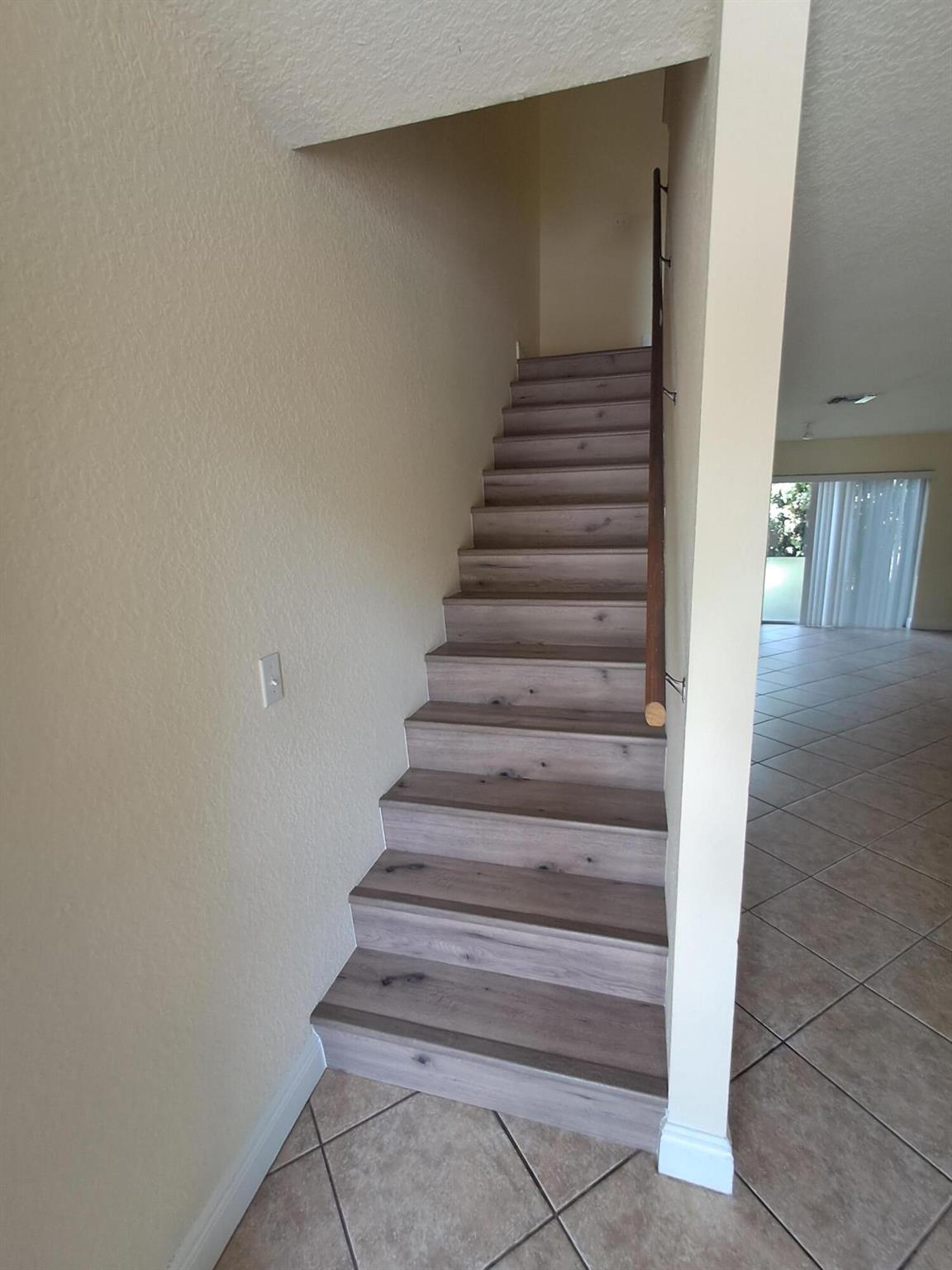 KENWOOD - Residential Lease