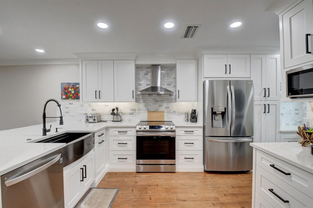 Photo of 3016 SW 21st Terrace #36-C-1, Delray Beach, FL 33445 (MLS # R11086544)