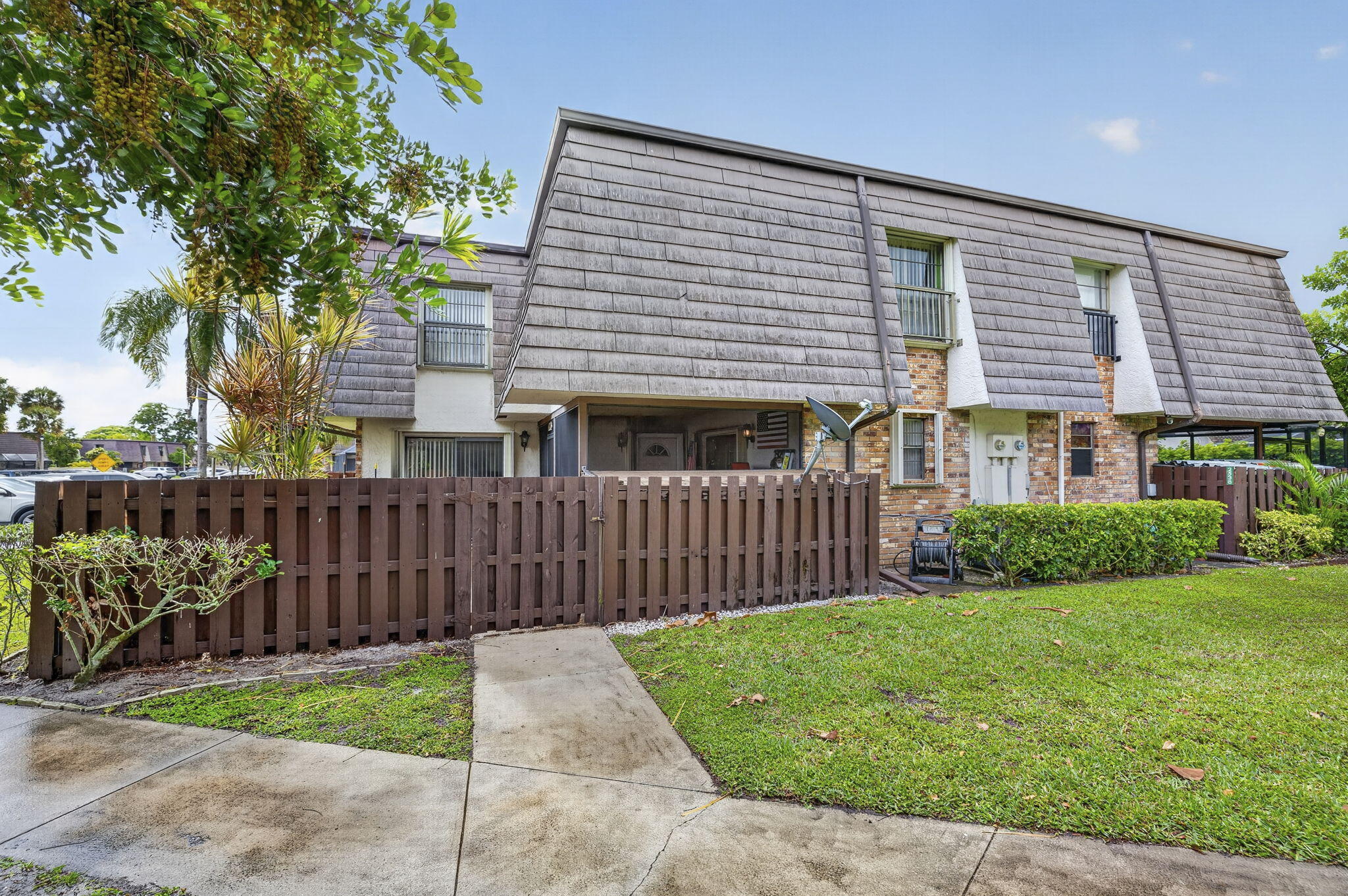 PARKSIDE - Residential