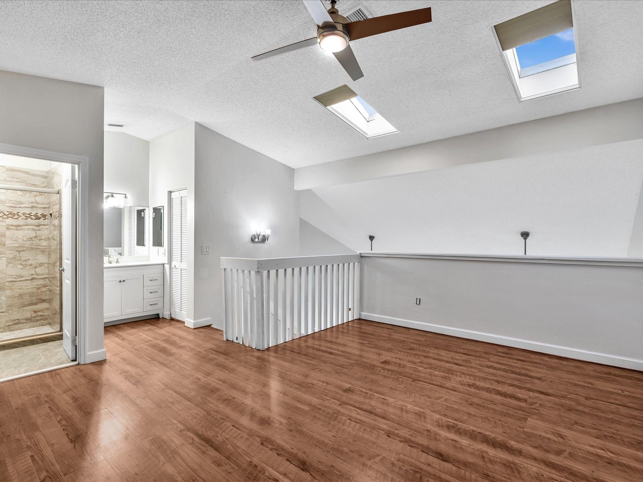 Pine Island Lakes - Residential