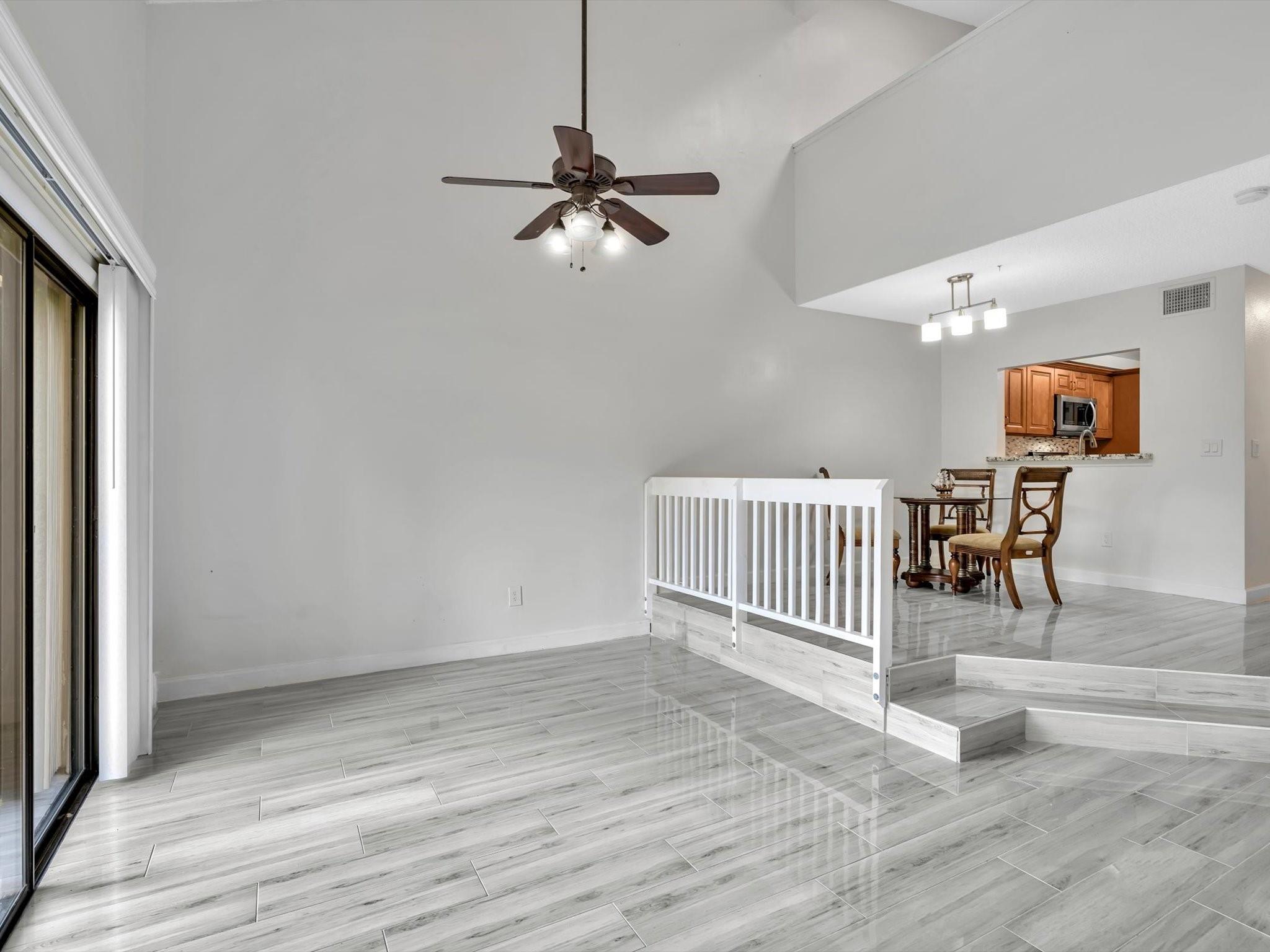 Pine Island Lakes - Residential