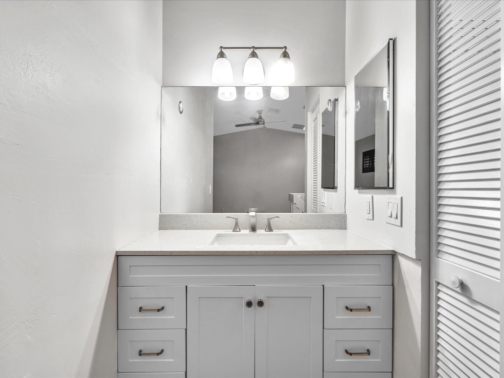 Pine Island Lakes - Residential