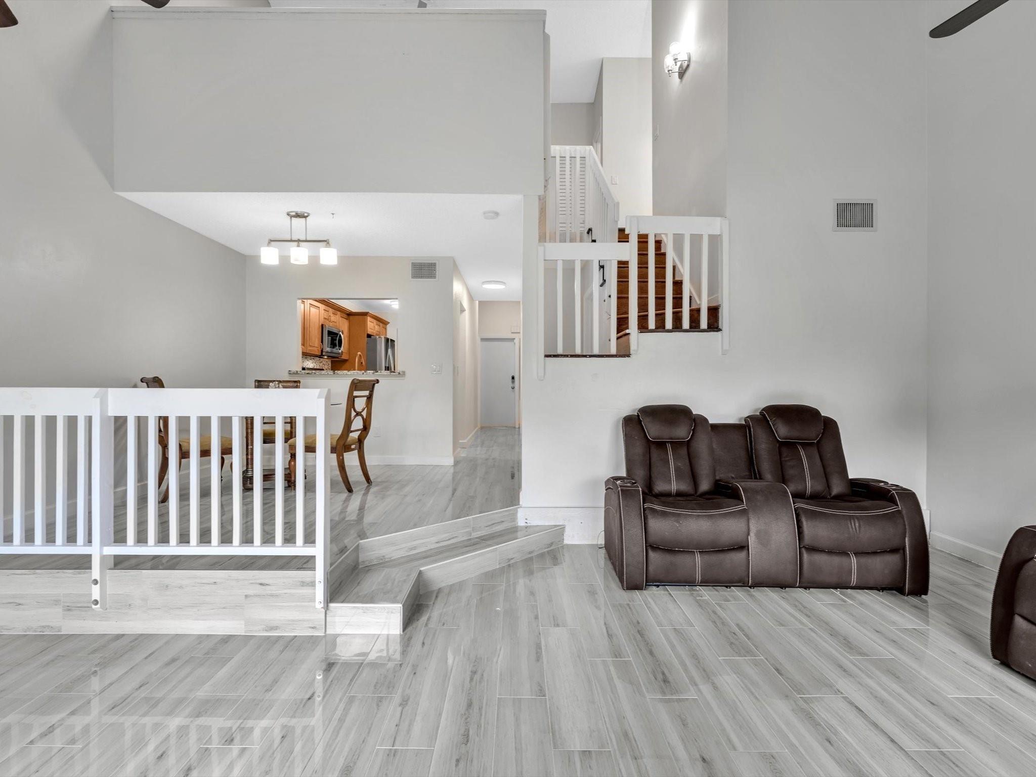 Pine Island Lakes - Residential