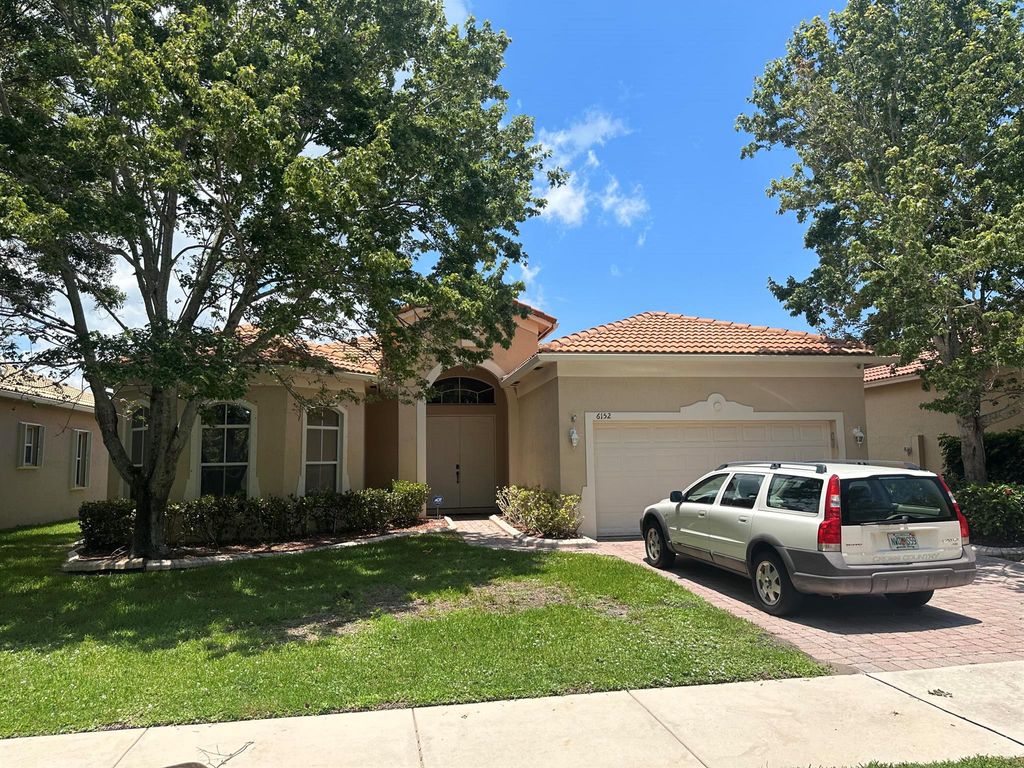 Photo of 6152 Santa Margarito Drive, Fort Pierce, FL 34951 (MLS # R10900092)