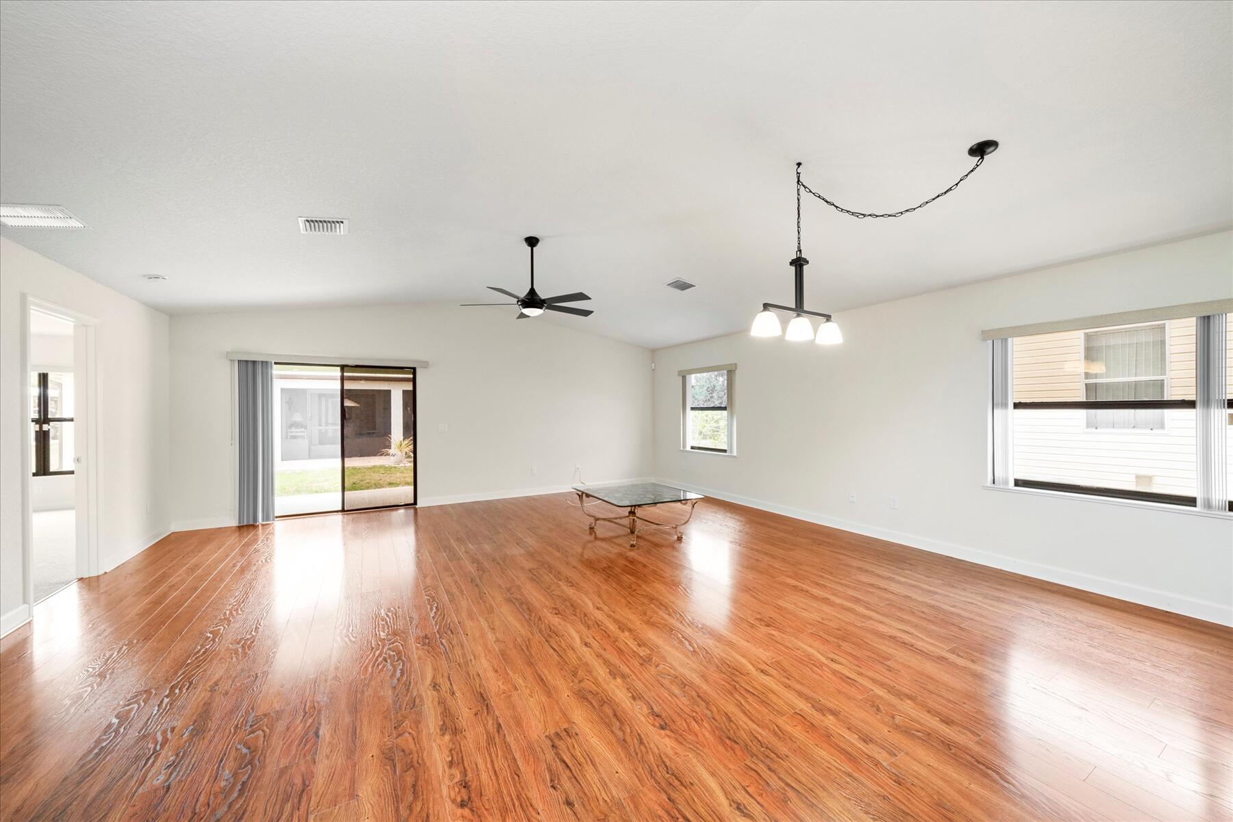 Spanish Lakes One - Residential