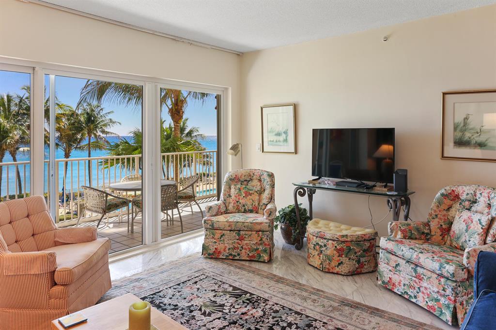 PENTHOUSE TOWERS CONDO - Residential