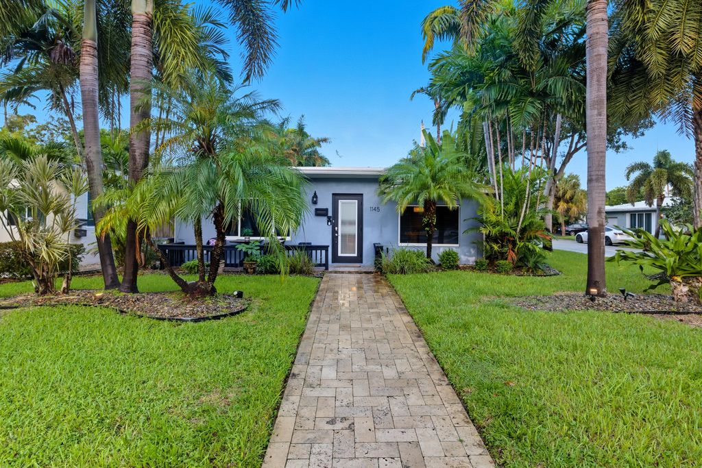 Photo of 1145 NE 17th Way #1-2, Fort Lauderdale, FL 33304 (MLS # B26028121)