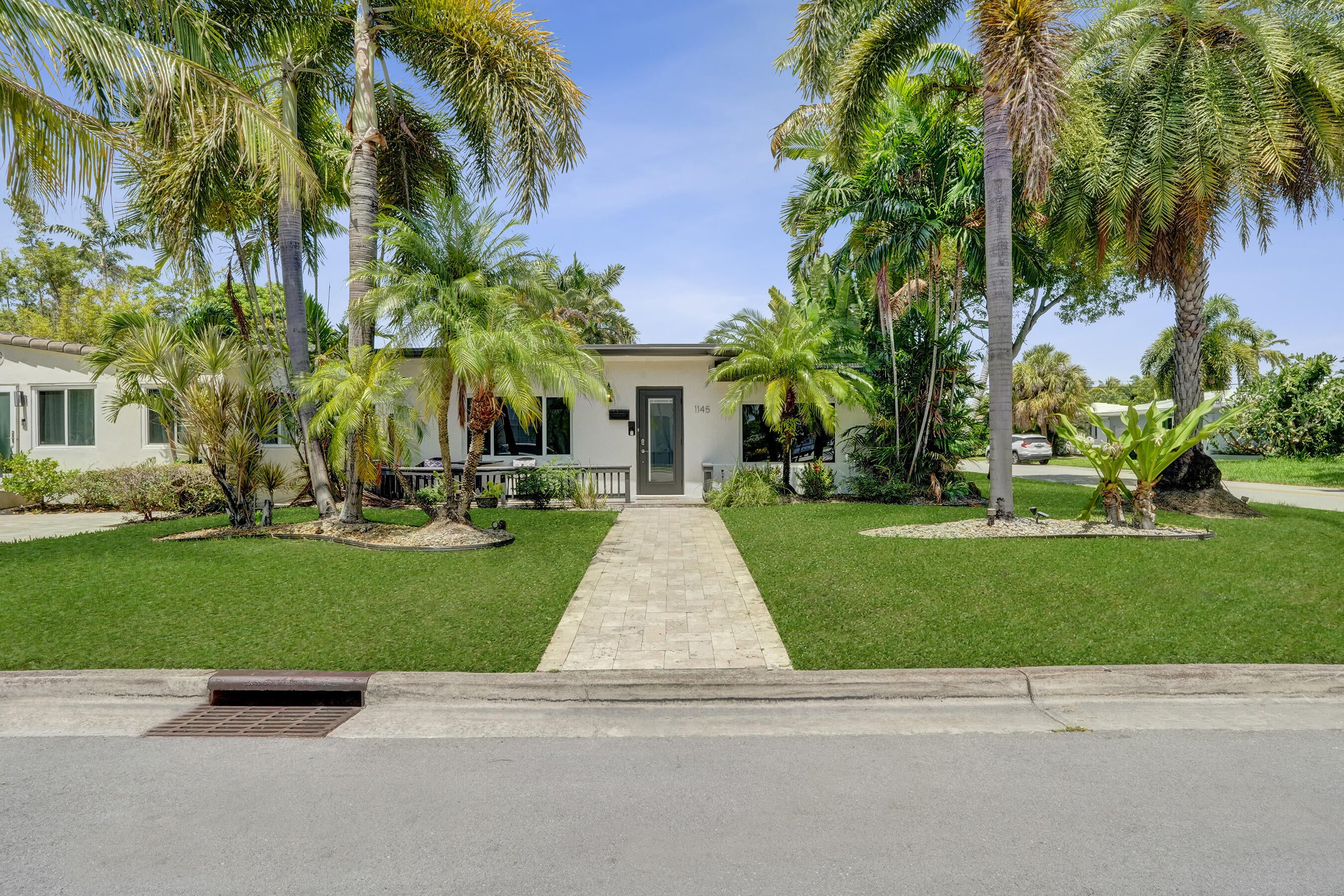 1145 NE 17th Way 1-2