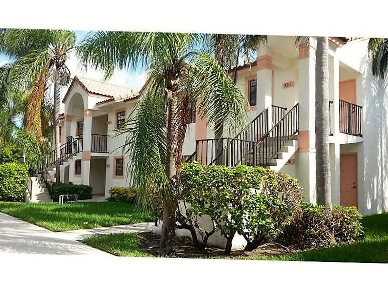 Photo of 320 Norwood Terrace #113, Boca Raton, FL 33431 (MLS # B26031588)