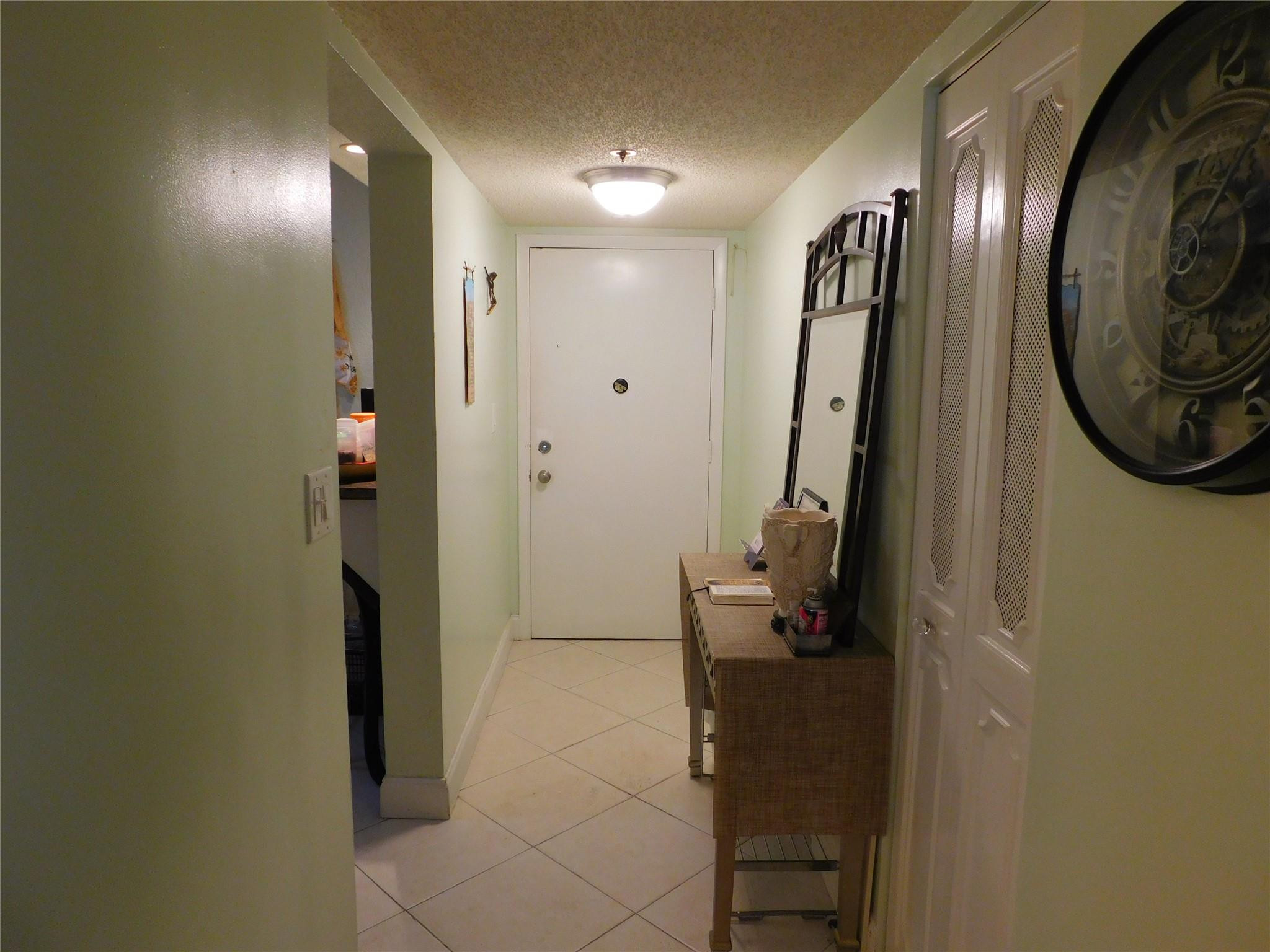 18th Hole at inverrary - Residential