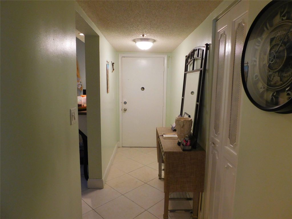 Photo of 3910 Inverrary Boulevard #202B, Fort Lauderdale, FL 33319 (MLS # F10555422)