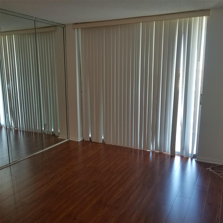 Wilshire Condo - Residential Lease
