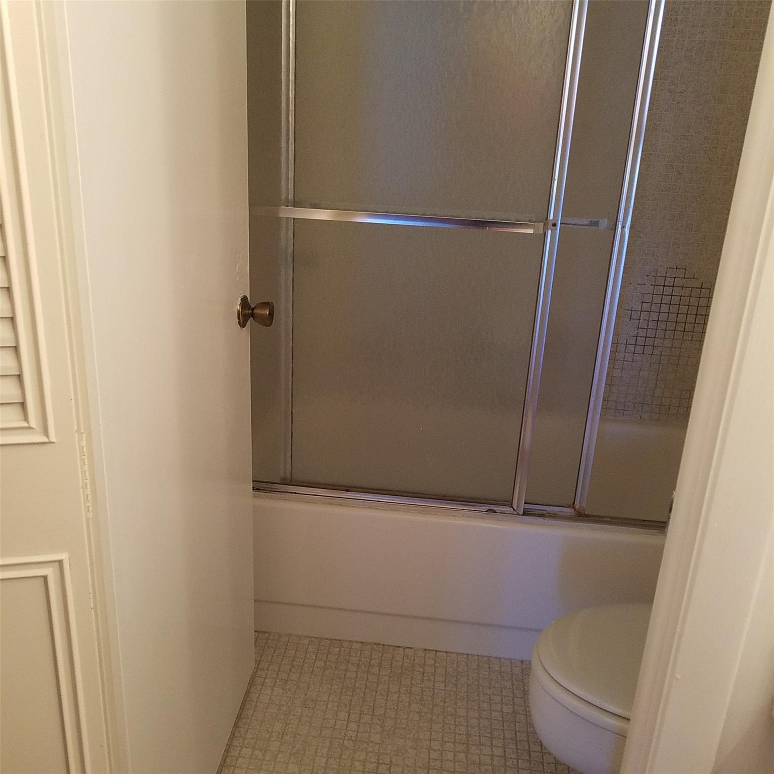 Wilshire Condo - Residential Lease