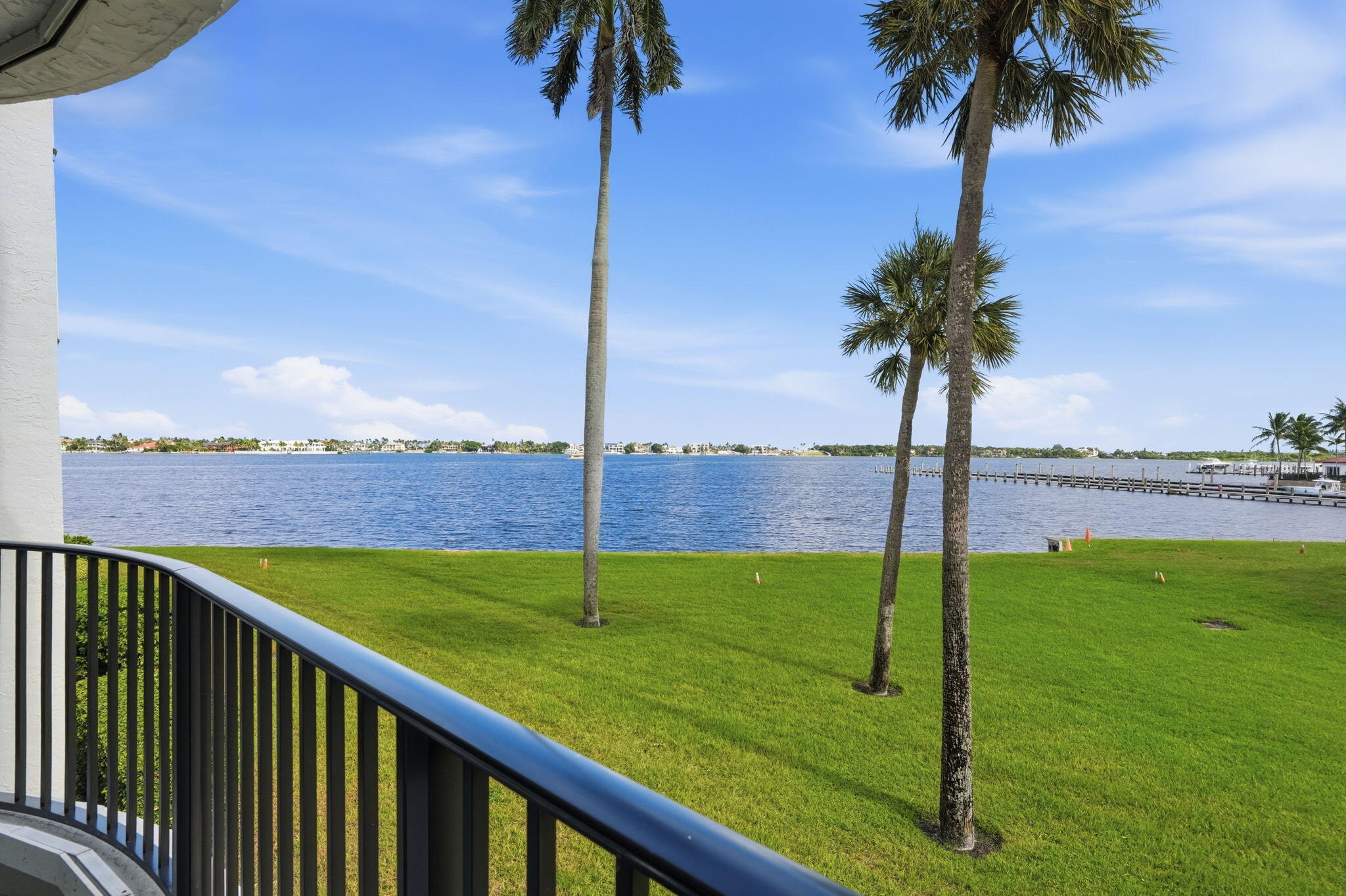 8200 Lakeshore Drive 2020