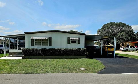 13530 NW 5th St Plantation FL 33325