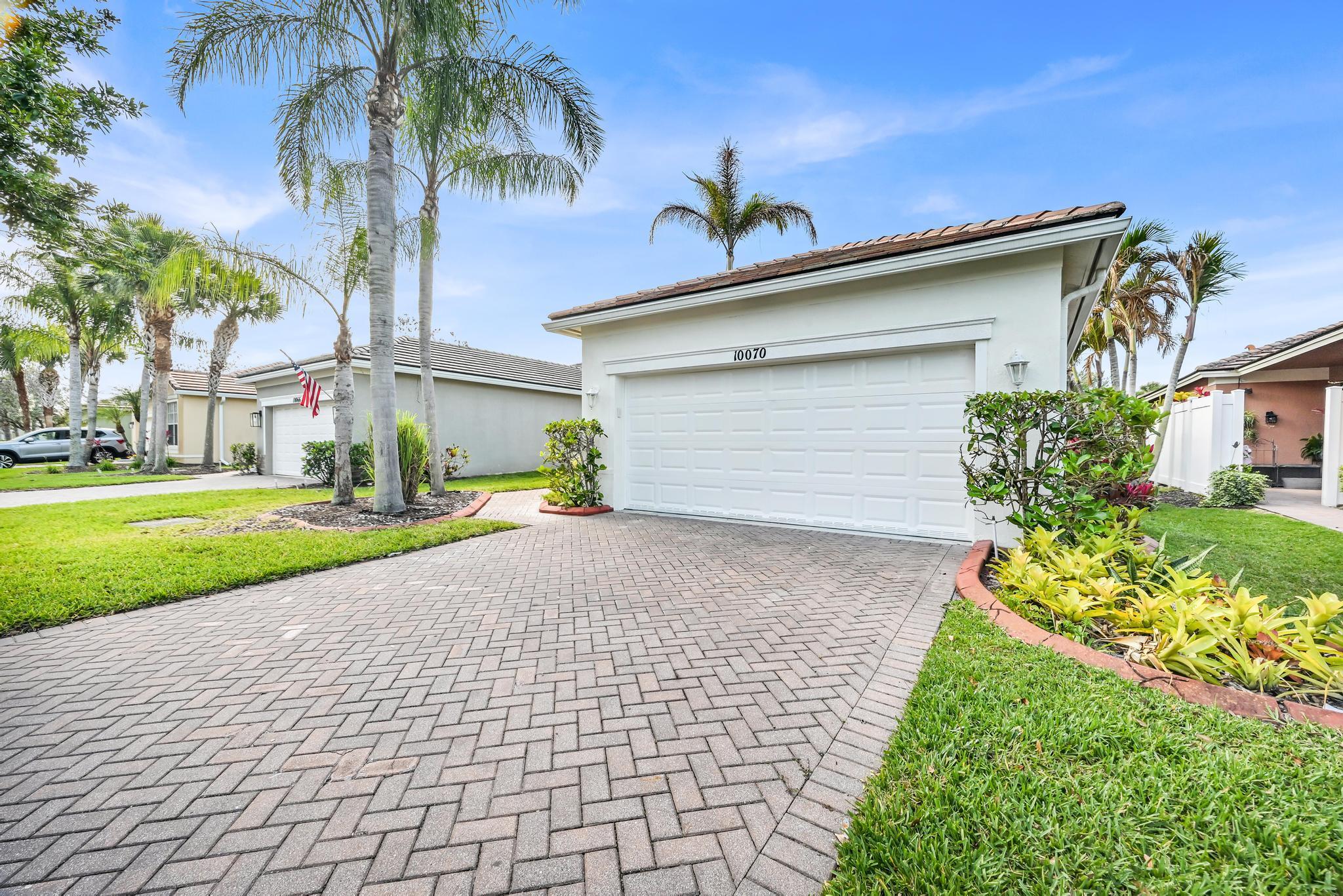 10070 SW Chadwick Drive