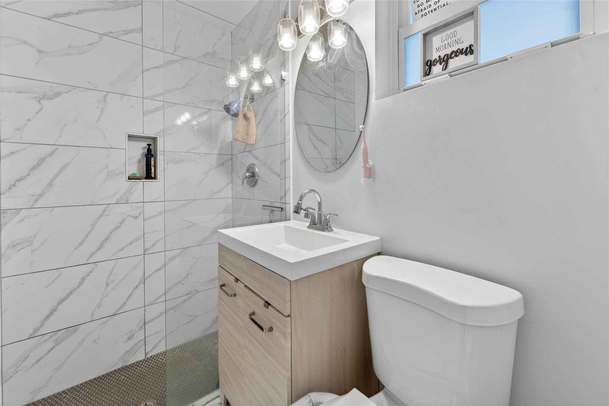 Park Manor 01 - Residential