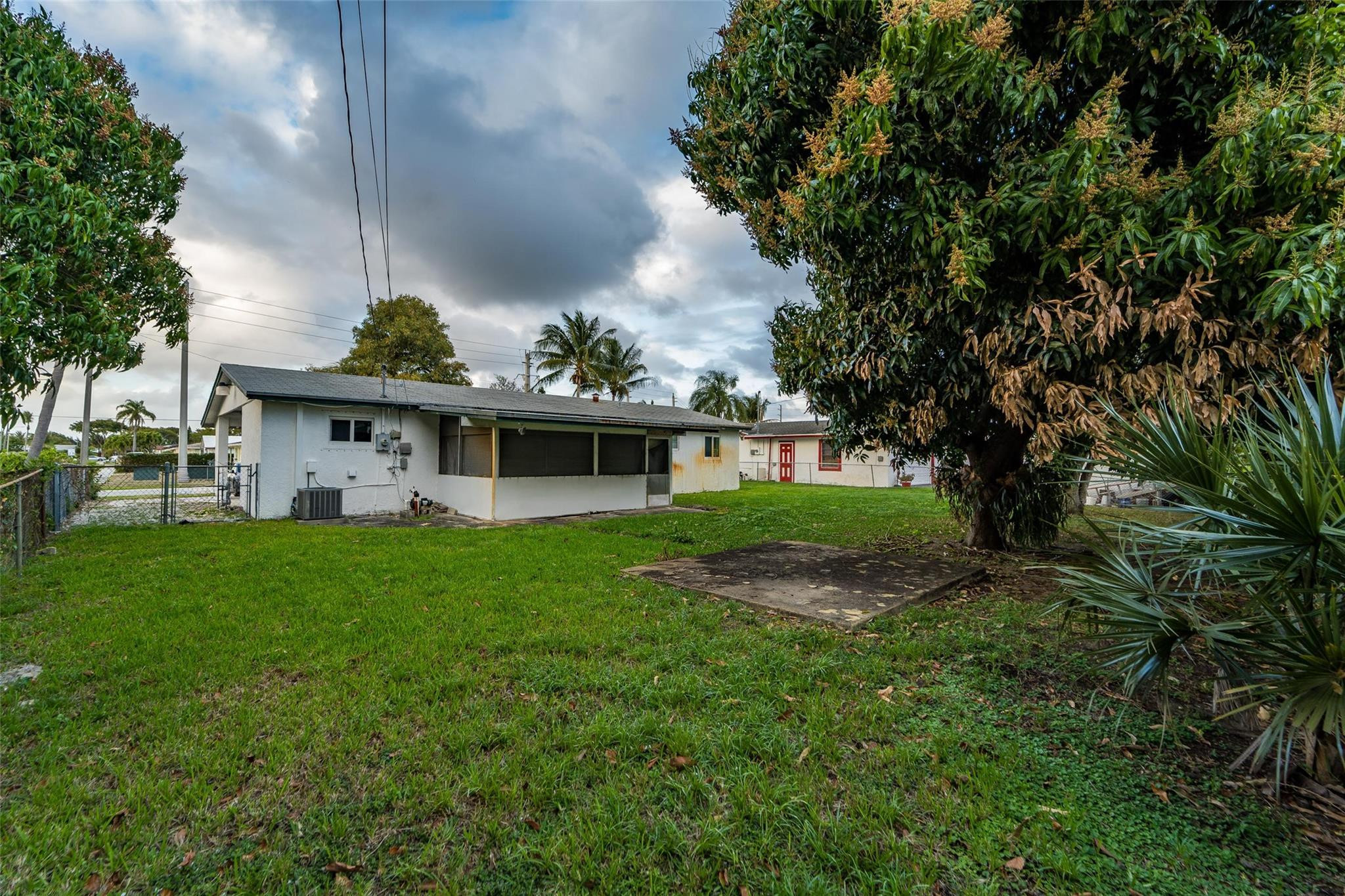 Park Manor 01 - Residential