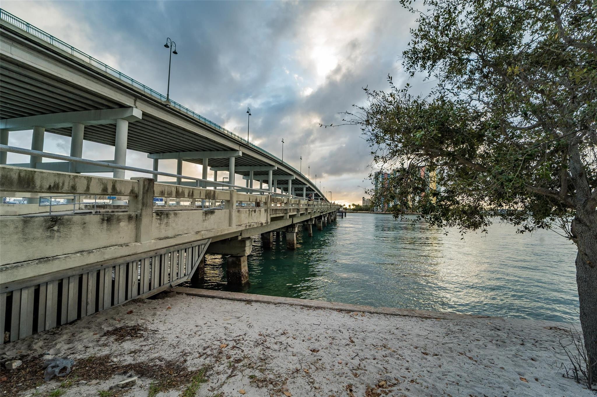 Park Manor 01 - Residential