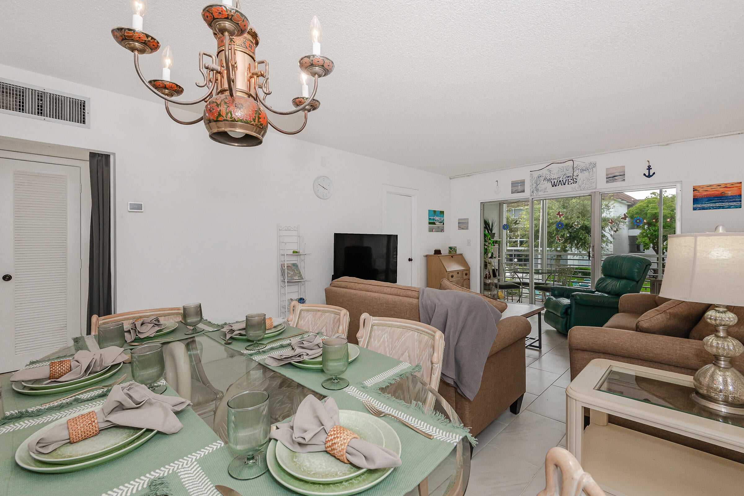 1501 S OCEAN Boulevard 208