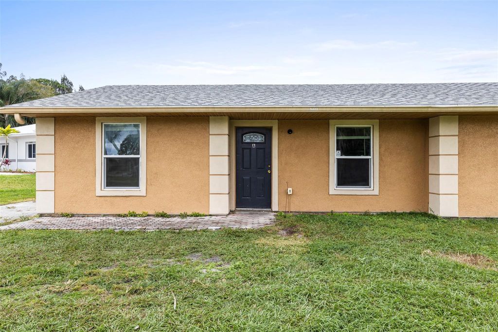 Photo of 5311 Winter Garden Parkway, Fort Pierce, FL 34951 (MLS # F10473796)