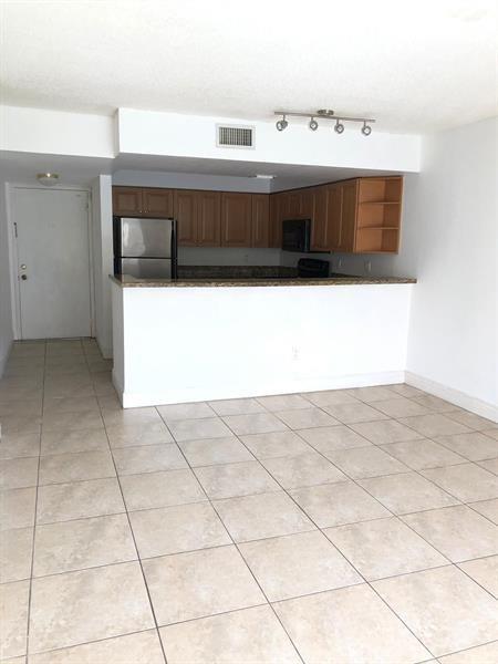 DORAL GARDENS II CONDO - Residential Lease