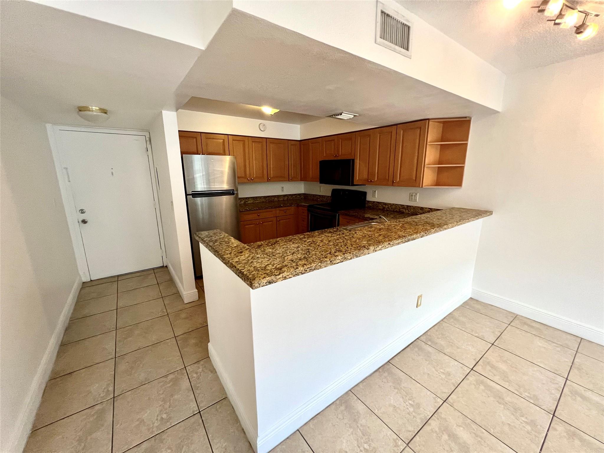 DORAL GARDENS II CONDO - Residential Lease