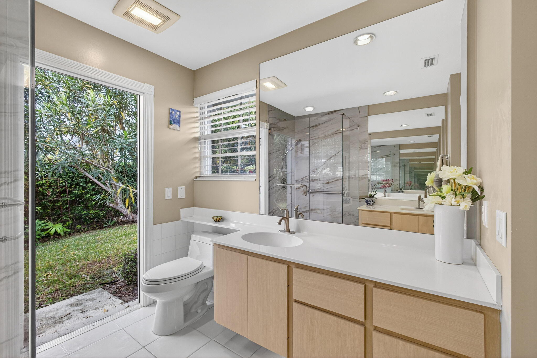 GARDEN OAKS - Residential