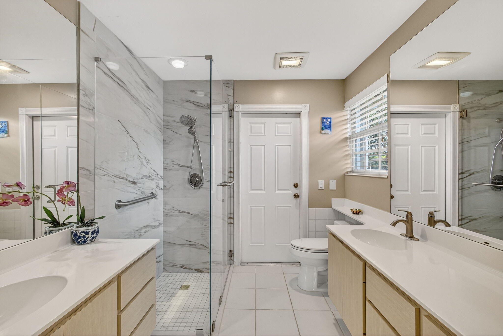 GARDEN OAKS - Residential