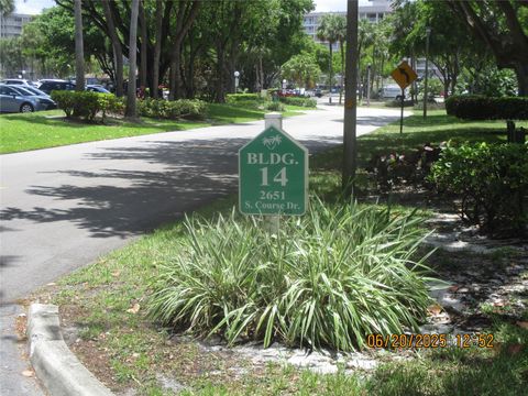 2651 S Course Dr 404 Pompano Beach FL 33069