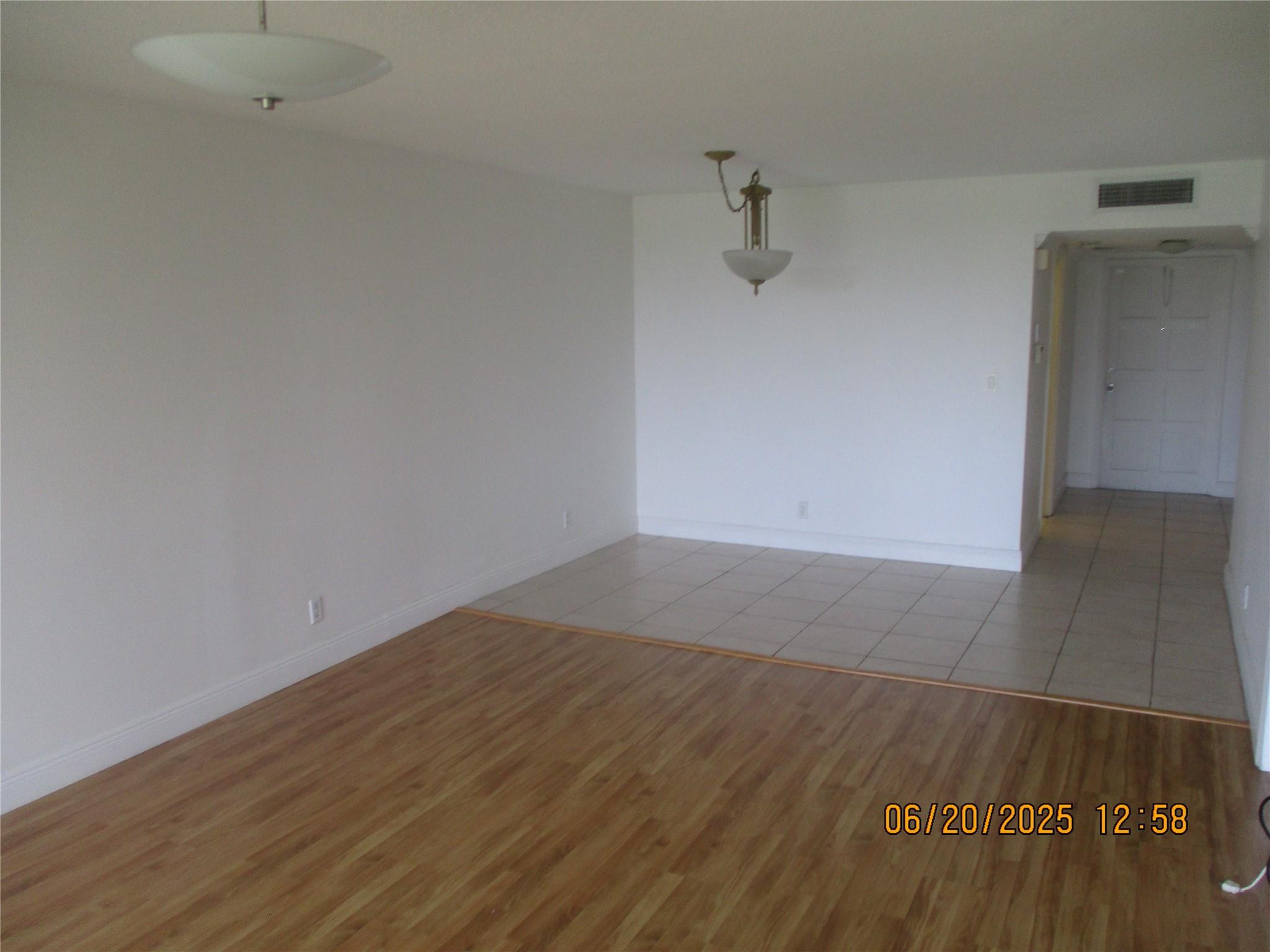 PALM AIRE - Residential