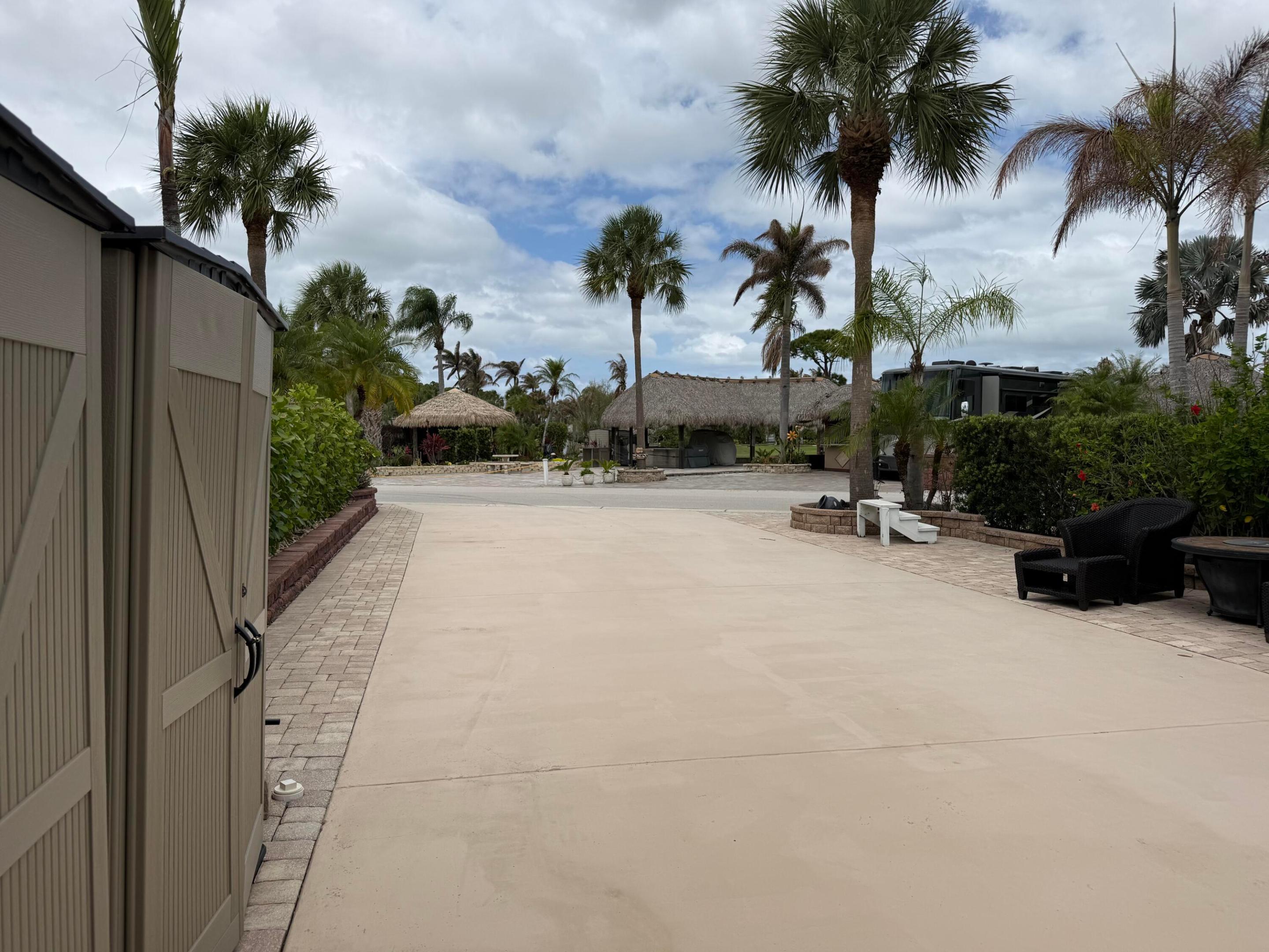 OUTDOOR RESORTS AT ST LUCIE WEST - Land