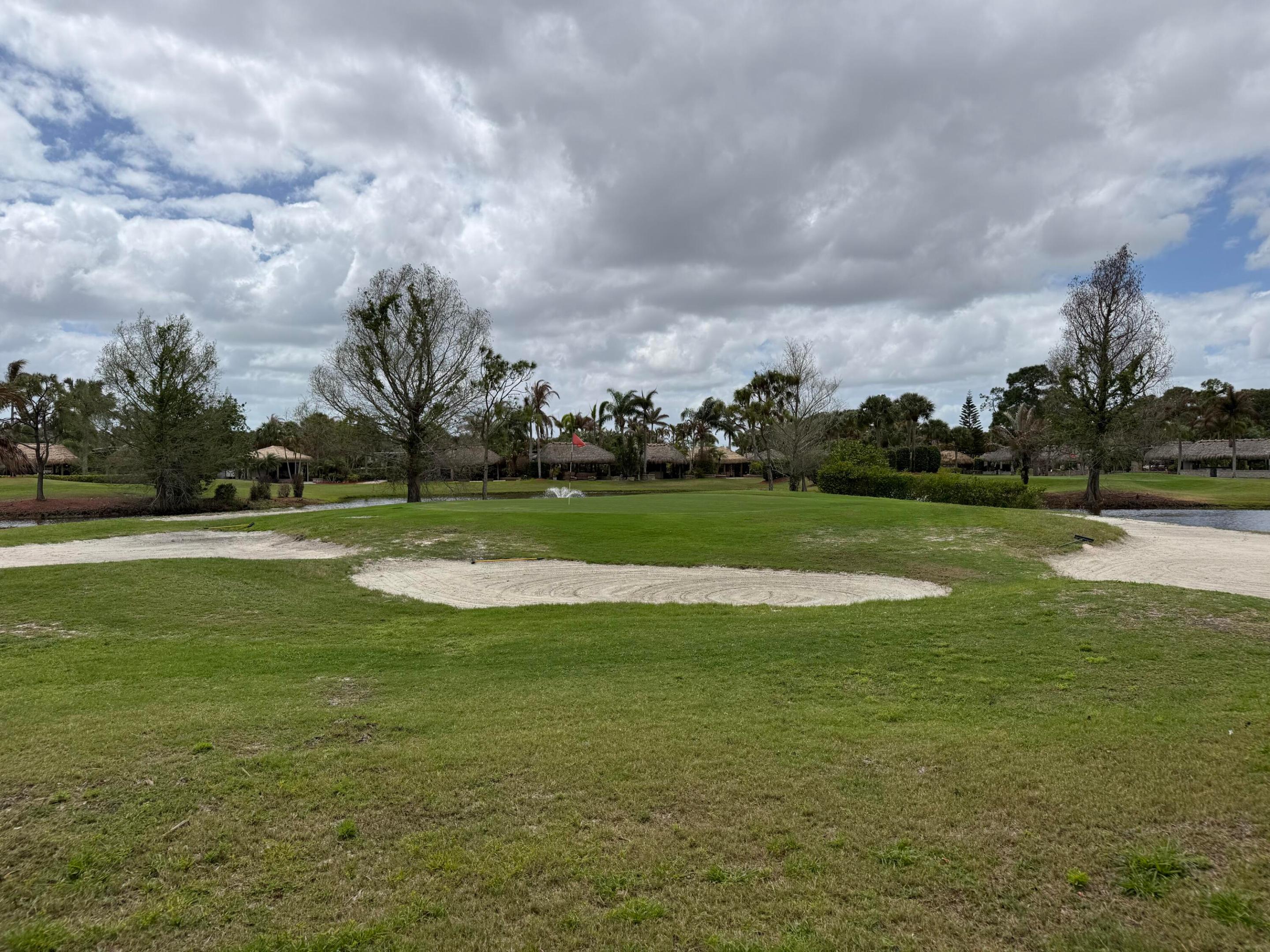 419 NW Chipshot Lane