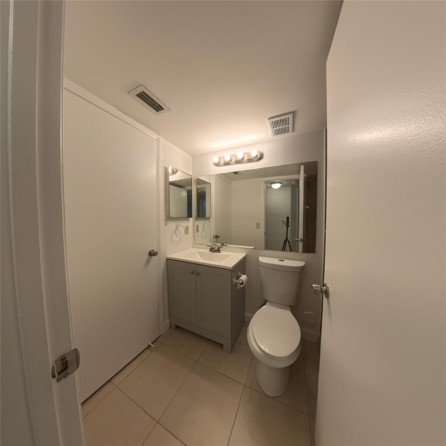 Visconti Condo - Residential Lease